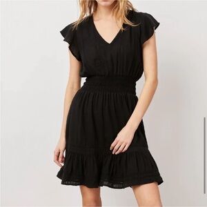 Rails Tara black Vneck flounce hem linen blend smocked waist dress size Large